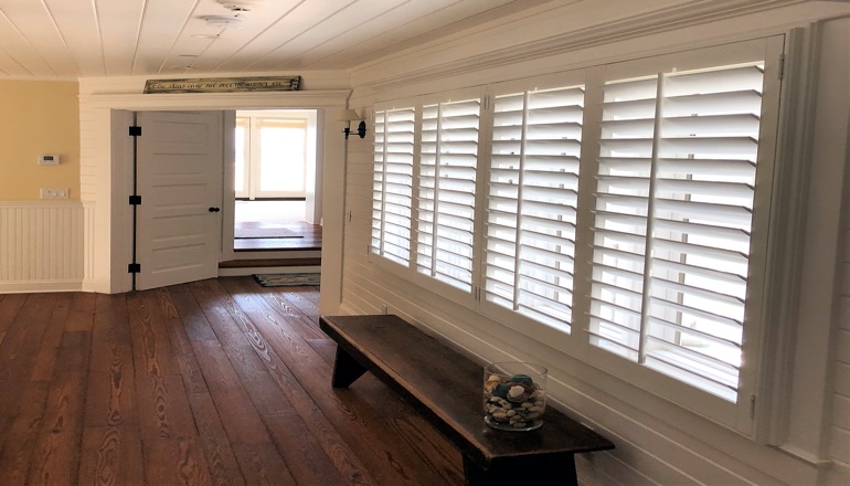 Faux wood plantation shutters in Fort Lauderdale